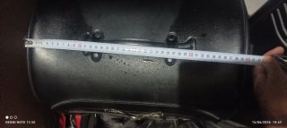 Baúl para moto con águila.