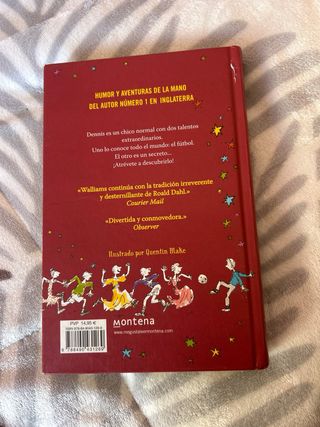 La increíble historia de... El chico del vestido