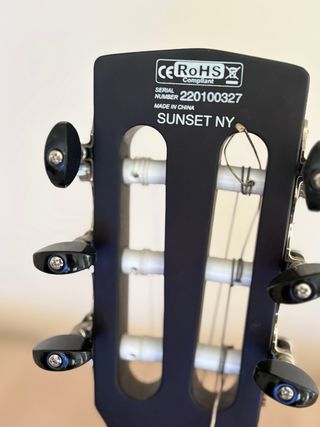 Guitarra Electroacústica Cort