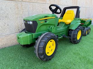 Tractor Jhon Deere 7930 a pedales con remolque