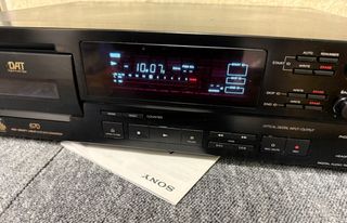 Sony DTC-670 Registratore DAT + FB