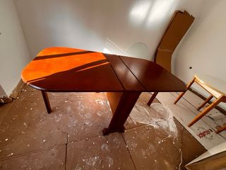 Mesa de comedor plegable de madera