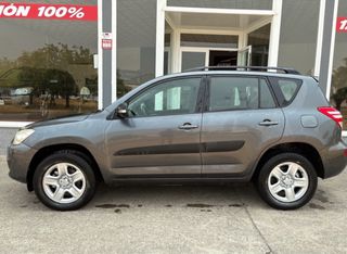 Toyota RAV4 2010
