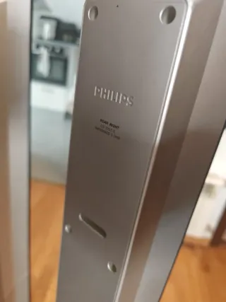 Altavoces Philips Negros y Plateados