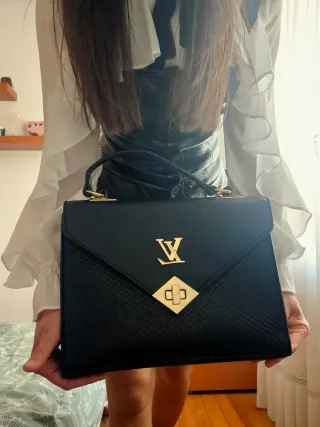 Bolso mano estilo Louis Vuitton!
