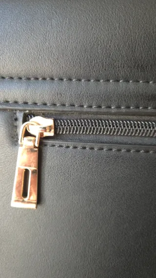 Bolso mano estilo Louis Vuitton!