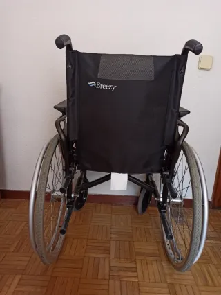 Silla de ruedas plegable Sunrise Medical