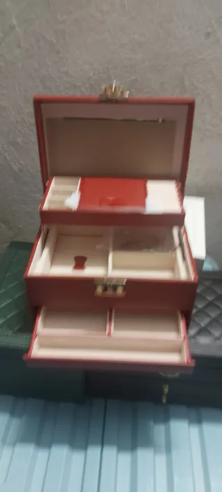 Portagioie grande rosso