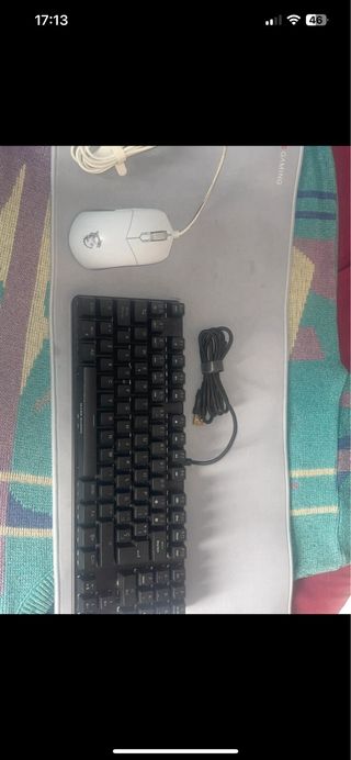 Conjunto raton teclado y alfombrilla gaming