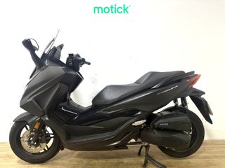 HONDA FORZA 125