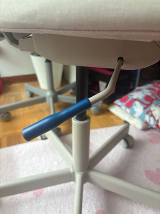 Silla de oficina Ikea FLINTAN beige