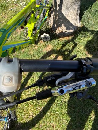 Bicicleta Cube Doble Suspensión