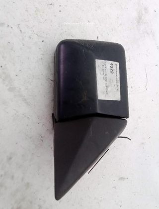 22061812 retrovisor der mercedes benz 190 (w201)