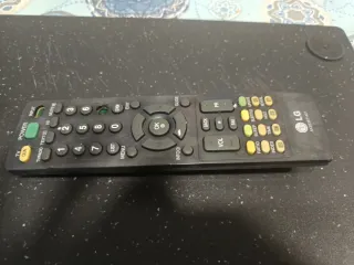 Televisor sin TDT de 19'.