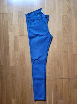 Vaqueros Skinny Fit Azul Marino Pull&Bear Talla M