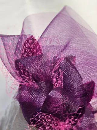 Tocado fiesta morado y rosa