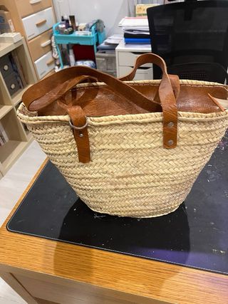 Capazo de paja con cremallera
