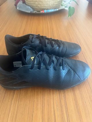 Botas de fútbol Adidas Negras Talla 42 2/3