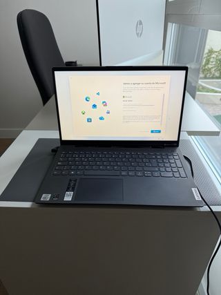 Lenovo IdeaPad 5 (PARA REPARAR)