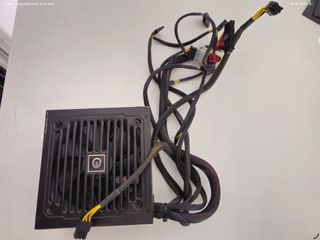 Fonte ATX EuroTech FATX600R40 400W (Pico 600W)