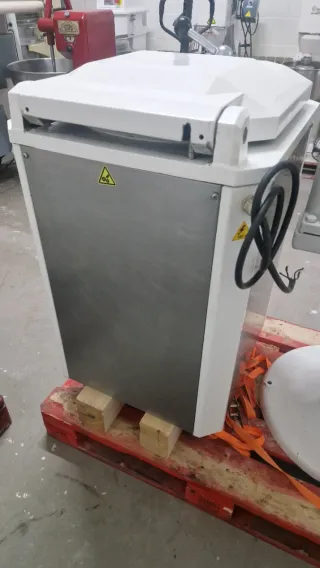 Divisora de panadería Subal