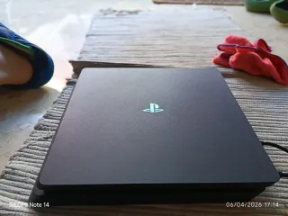 Ps 4 nueva von mando de camuflage