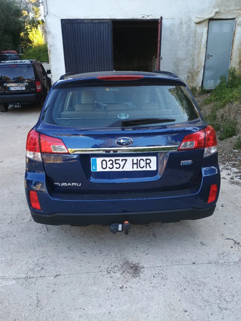 Subaru Outback 2011 - foto 1
