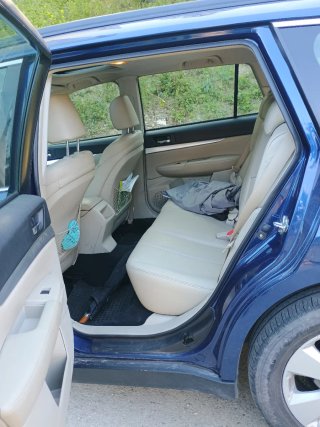 Subaru Outback 2011