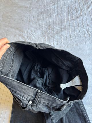 Pantalón vaquero negro de Pull&Bear