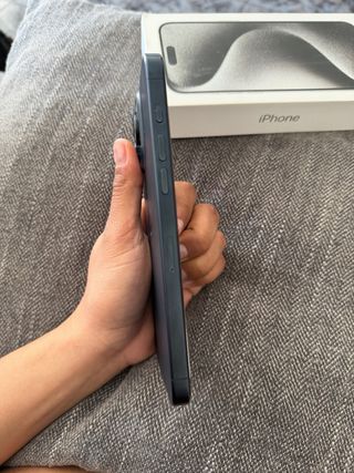 iPhone 15 Pro Max Azul