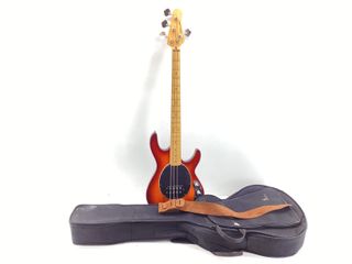bajo electrico kohler music man stingray