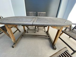 Mesa de teca exterior extensible y 6 sillas