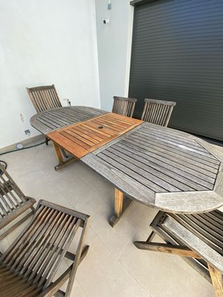 Mesa de teca exterior extensible y 6 sillas