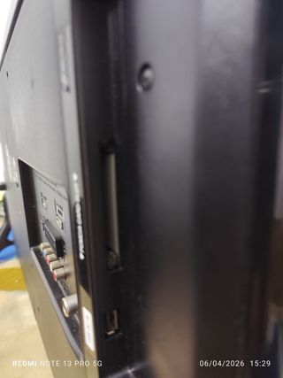 Televisor LED LG 32 32LB550B