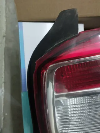 Piloto trasero derecho Dacia Lodgy