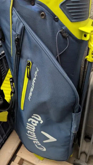 Bolsa y palos de golf Callaway