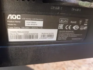 Pantalla AOC con teclado