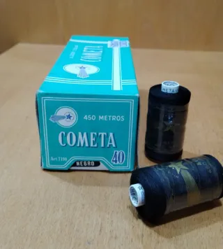 Caja de 12 Bobinas de hilo Coats