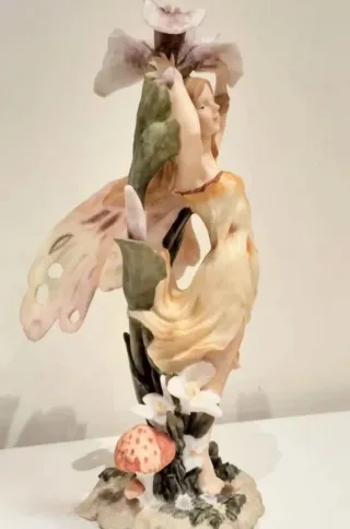 Hada 28cm porcelana mate
