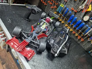 Macchina radiocomandata Ferrari