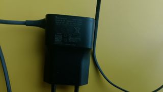 Cargadores móviles DOOGEE y Nokia
