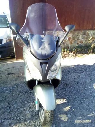 Aprilia 500 c.c. Maxi Scooter