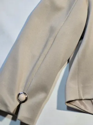 Chaquetilla Mercedes Romero Beige