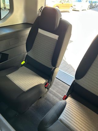 Asientos 3ª fila Citroën Berlingo XL MAX