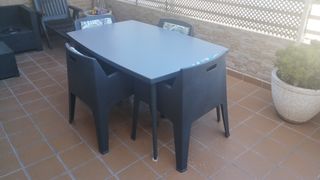 Conjunto Mesa y Sillas Exterior