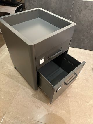 Cajonera Idasen Ikea gris