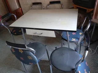 Mesa de cocina y 6 sillas