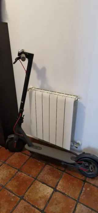 Patinete Xiaomi antic. Sin batería