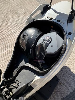 Moto 125cc Suzuki Burgman