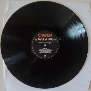 Vinilo Queen A Kind of Magic
